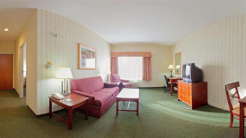 Airport By Ihg Hotel Manchester