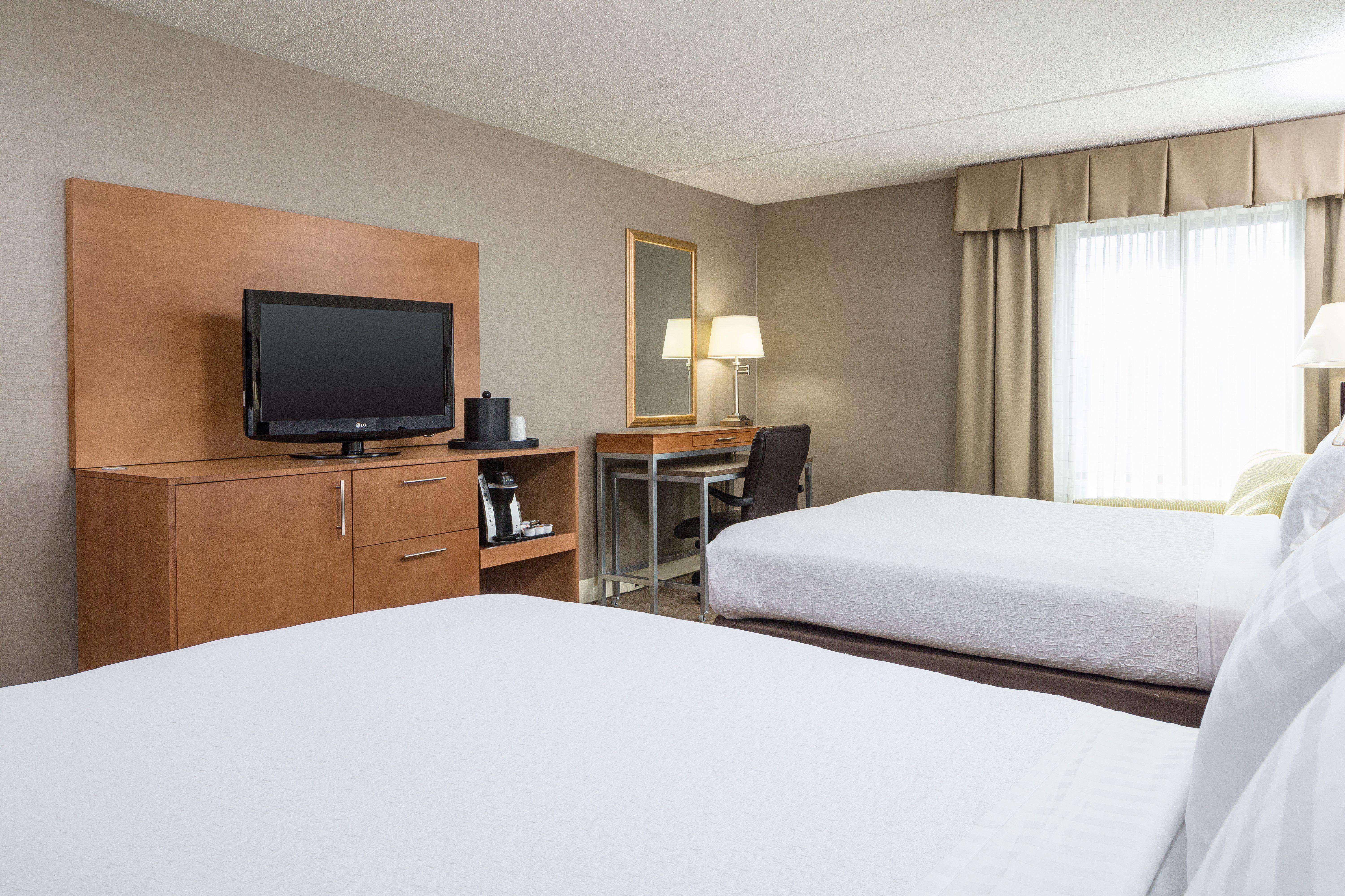 Hotel Airport By Ihg 3*