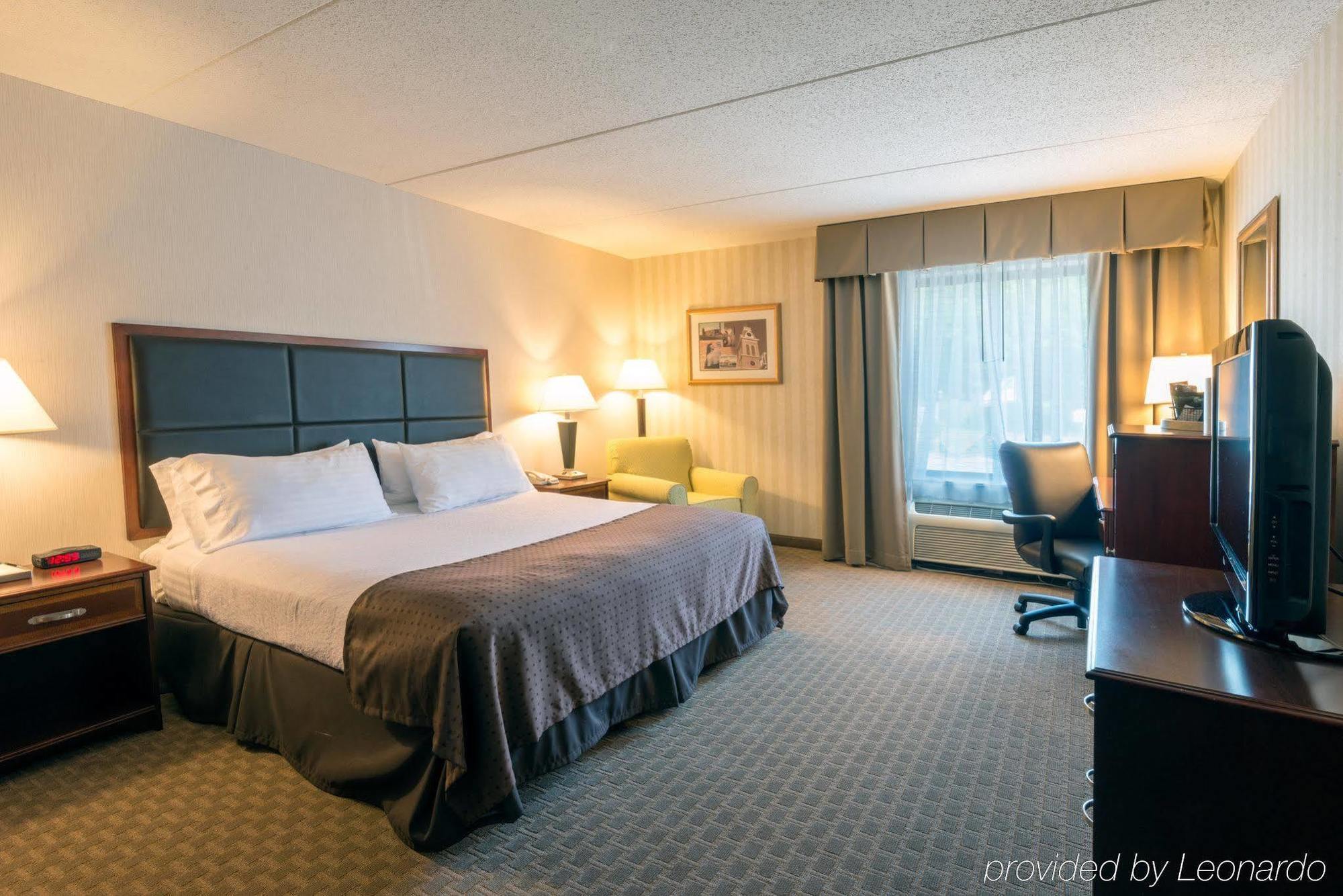 Hotel Airport By Ihg