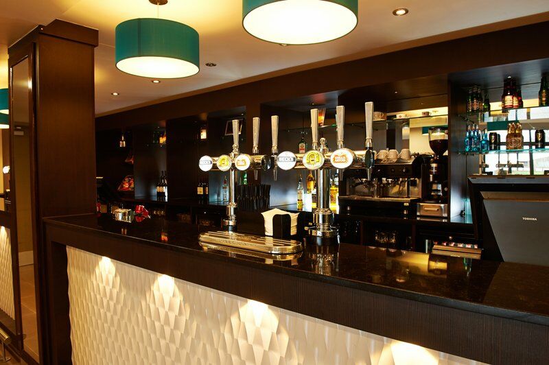 Airport By Ihg Manchester